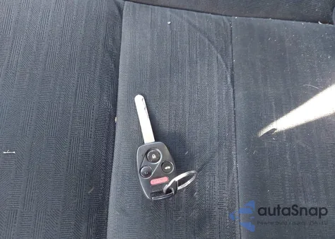 2006 Honda Accord 2.4 Ex from USA, damaged, VIN 1HGCM56746A149745